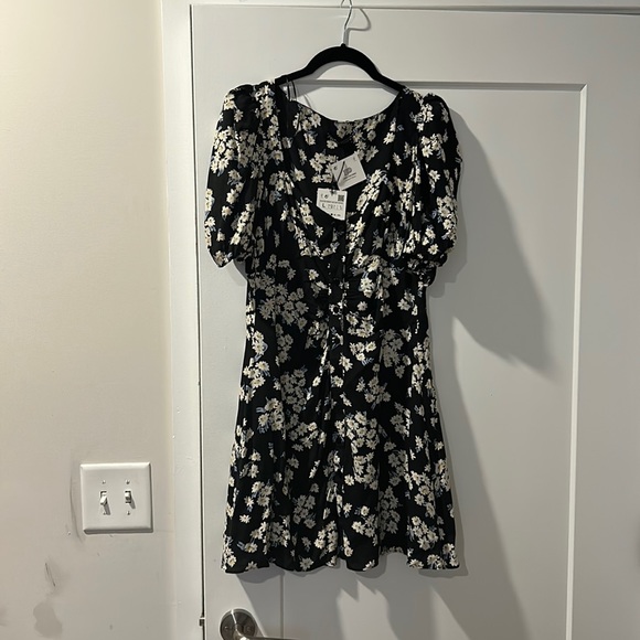 zara black flower dress NWT Zara Black Floral Dress S